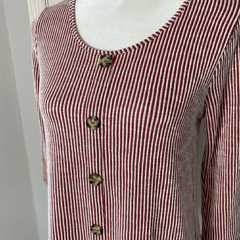 GYRT SMALL STRIPED TOP NWT - Picture 4 of 6